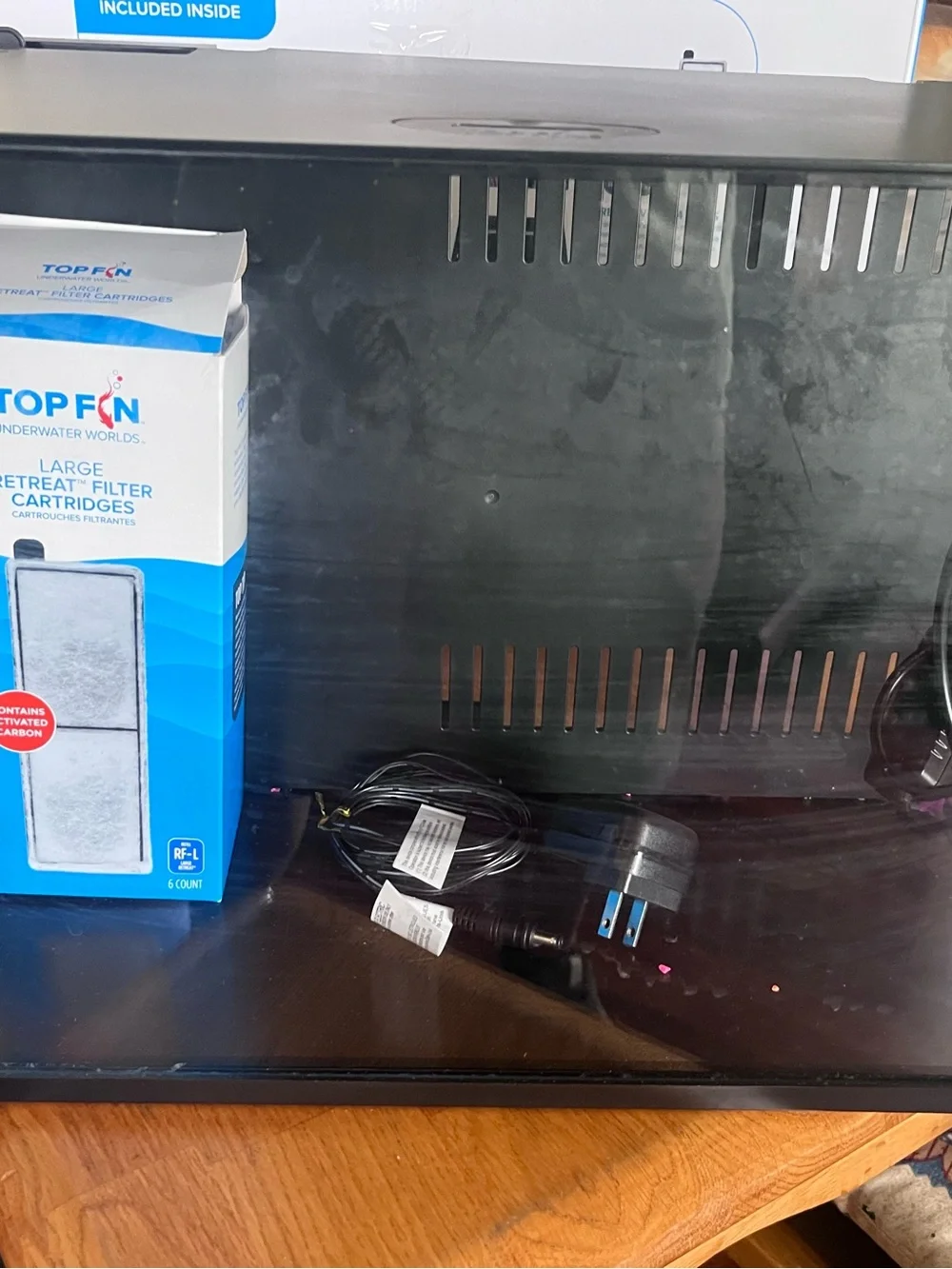 Five gallon Topfin color flow Aquarium lightly used one month